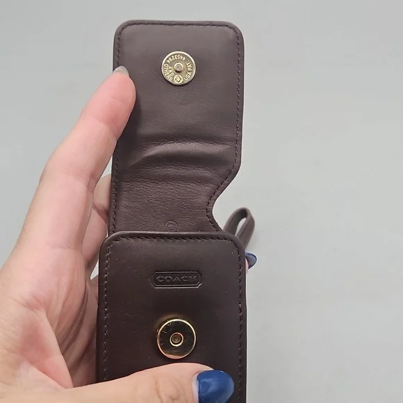 Coach Vintage Eyeglass Case - Picture 5 of 9